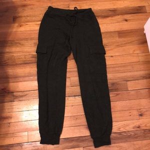 Super soft cargo joggers!